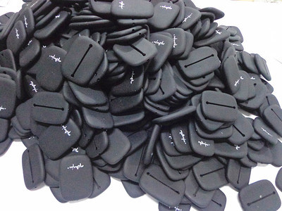 硅膠鑰匙包、零錢包與名片包 多功能時尚配件詳解